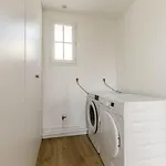 Maison Moderne Pour 5 Personnes A *